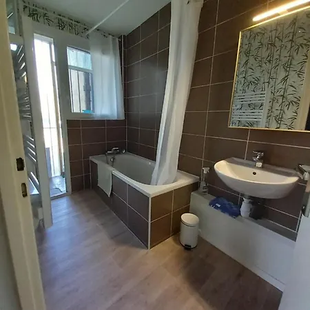 L'oasis Апартаменты Тарб